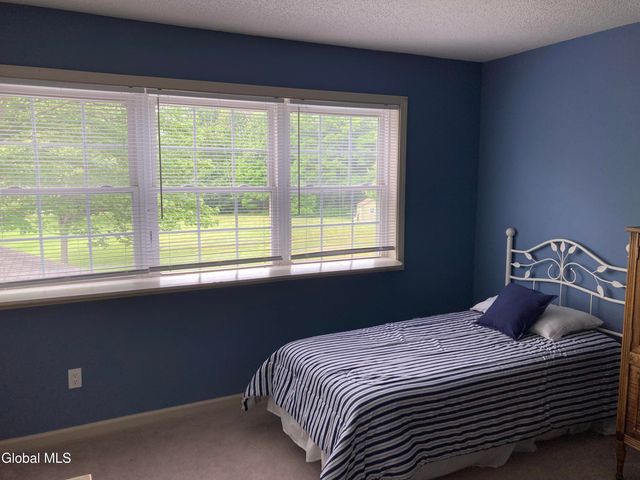 6B Make Your Own Way, Saratoga Springs, NY 12866