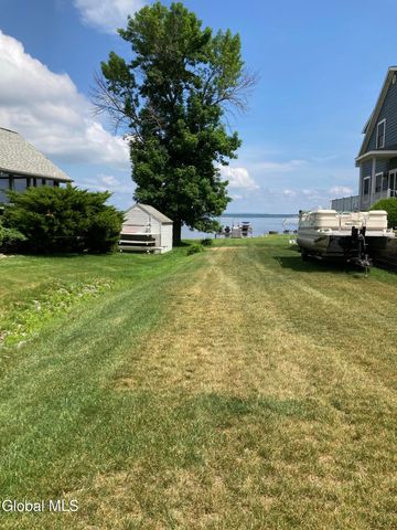 6B Make Your Own Way, Saratoga Springs, NY 12866