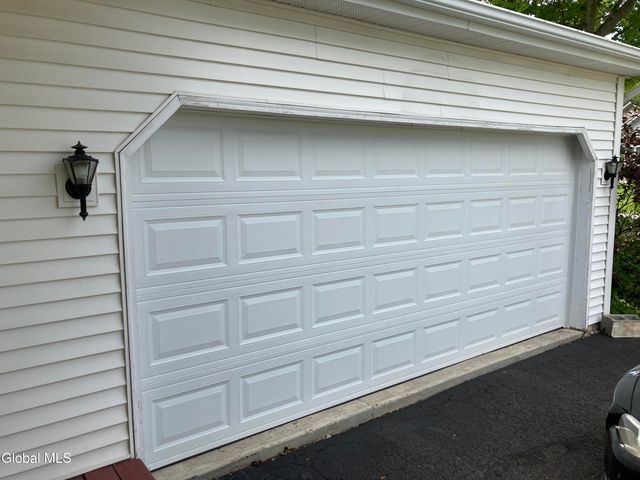 6B Make Your Own Way, Saratoga Springs, NY 12866