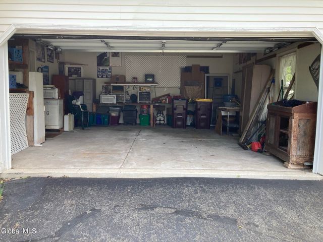 6B Make Your Own Way, Saratoga Springs, NY 12866