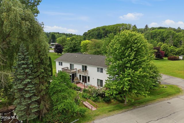 6B Make Your Own Way, Saratoga Springs, NY 12866