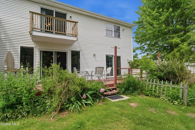 6B Make Your Own Way, Saratoga Springs, NY 12866