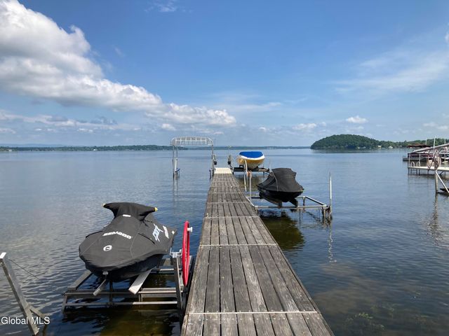 6B Make Your Own Way, Saratoga Springs, NY 12866