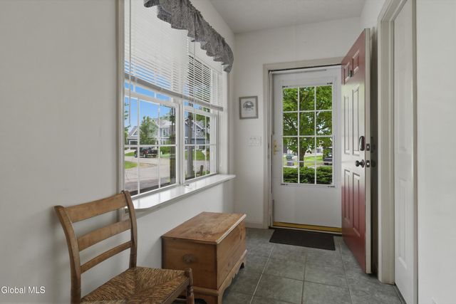 6B Make Your Own Way, Saratoga Springs, NY 12866