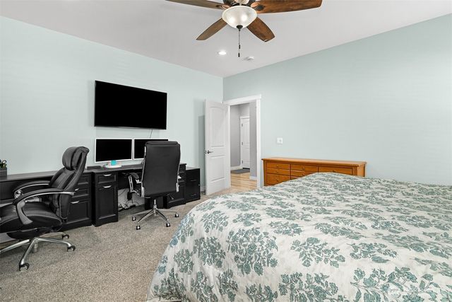 6705 Thomas Creek Drive, Sedro Woolley, WA 98284
