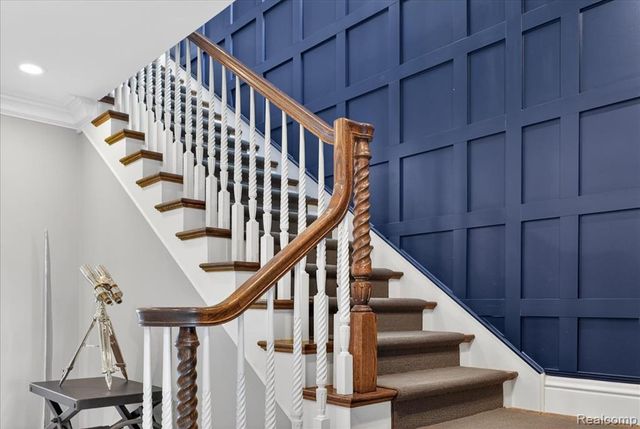 801 W Ann Arbor Trail 301, Plymouth, MI 48170