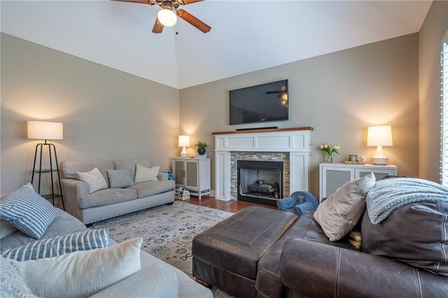 21 Gilreath Trail NW, Cartersville, GA 30121
