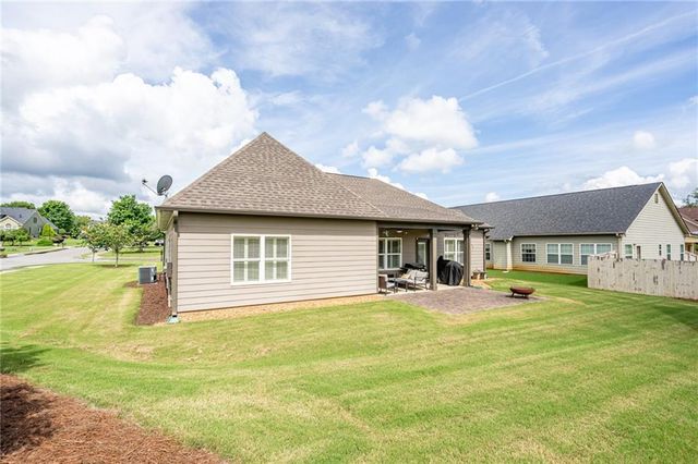21 Gilreath Trail NW, Cartersville, GA 30121