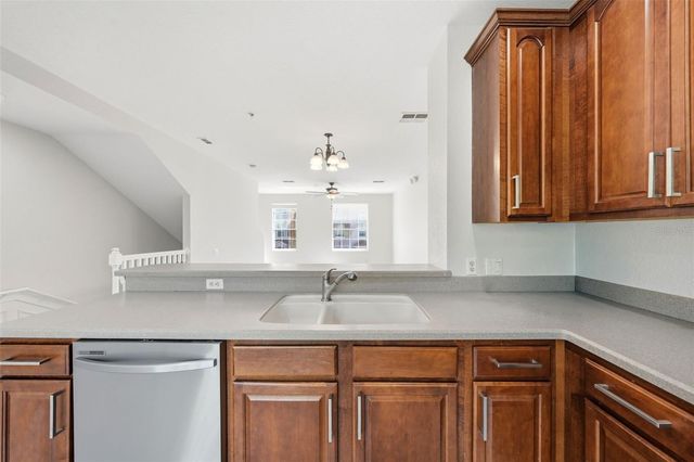 4845 TIDECREST AVENUE 146, Orlando, FL 32819