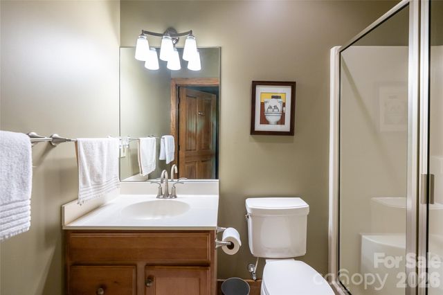 211 Boulder Ridge Drive, Hendersonville, NC 28792