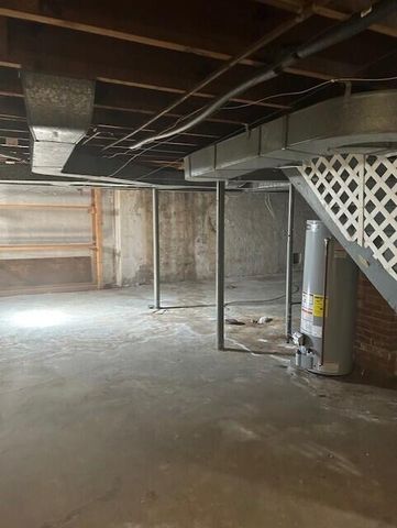 3521 Valley View AVE, Roanoke, VA 24012