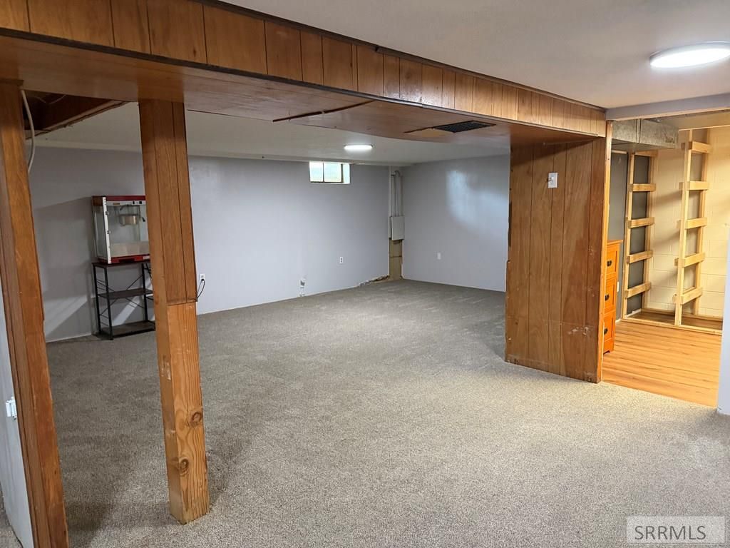 Image 20 of property listing at 531 Airport Road, Blackfoot, ID 83221