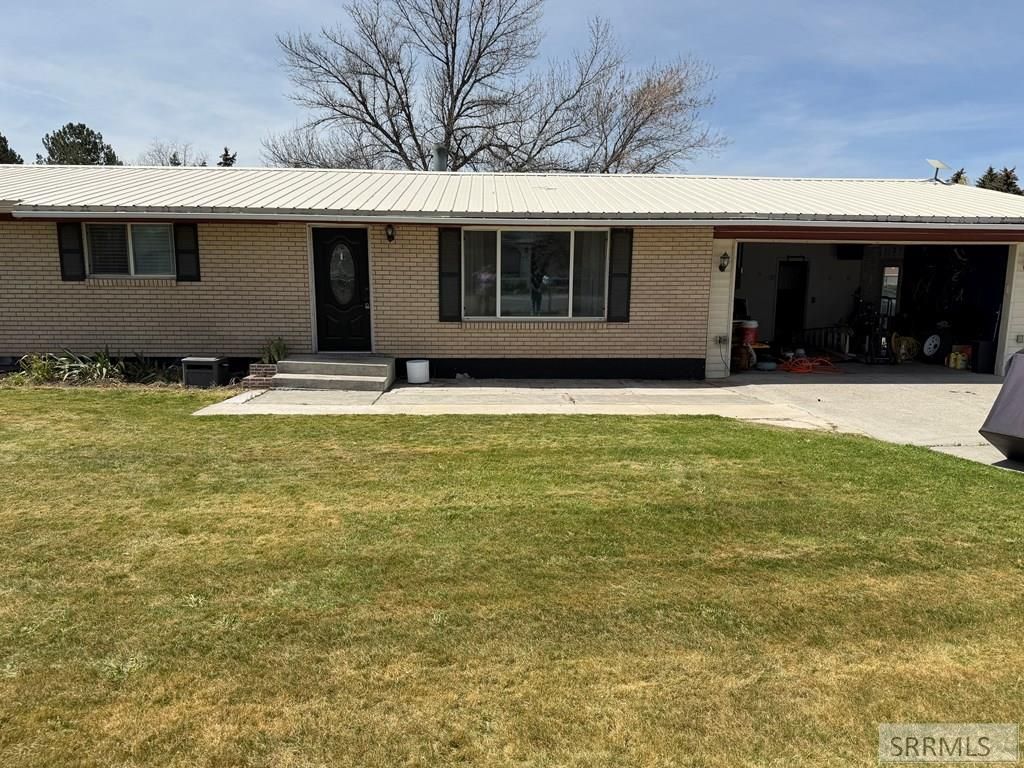 Image 30 of property listing at 531 Airport Road, Blackfoot, ID 83221
