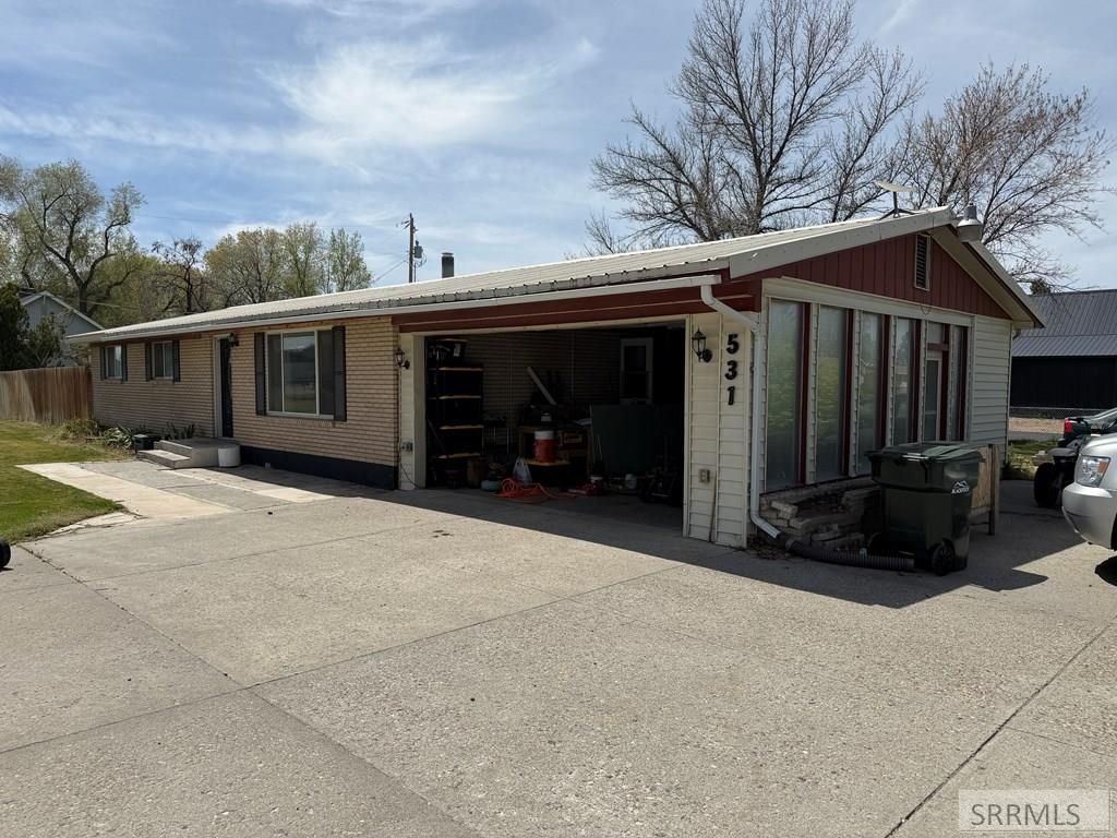 Image 31 of property listing at 531 Airport Road, Blackfoot, ID 83221