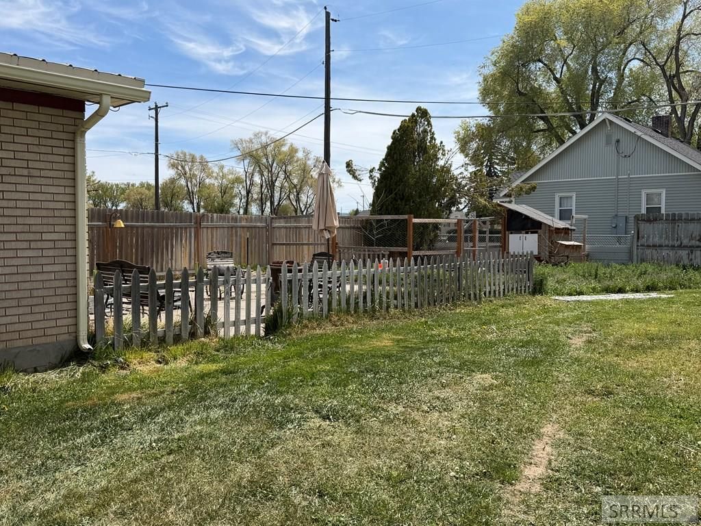 Image 38 of property listing at 531 Airport Road, Blackfoot, ID 83221