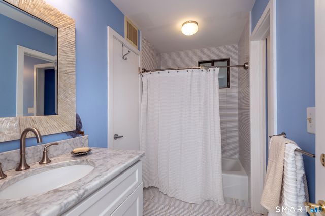 15 Alpine Drive, New Fairfield, CT 06812