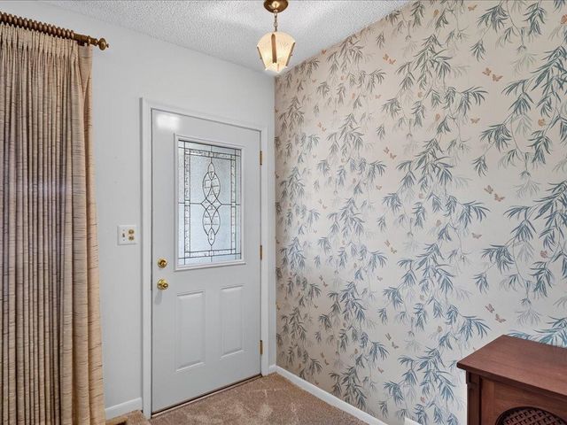 15500 Sherwood Lane, Fraser, MI 48026