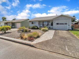 1841 UMPQUA Rd, Woodburn, OR 97071