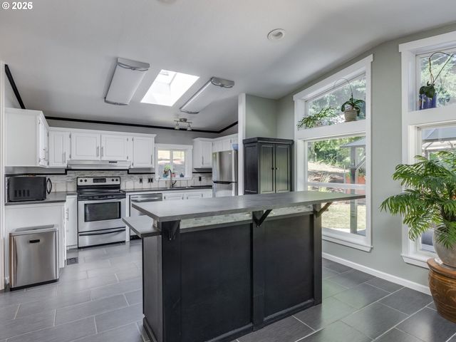 1072 LABARRE Rd, Washougal, WA 98671