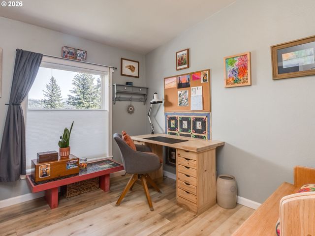 1072 LABARRE Rd, Washougal, WA 98671