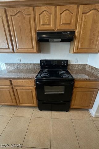 1640 South Old West Avenue, Pahrump, NV 89048