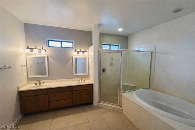 1640 South Old West Avenue, Pahrump, NV 89048