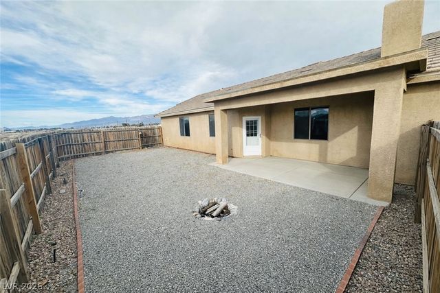 1640 South Old West Avenue, Pahrump, NV 89048