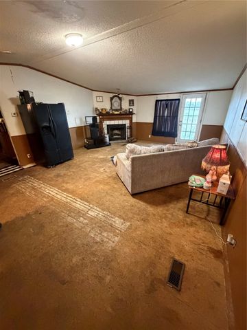 6414 Norton Drive, Terrell, TX 75160