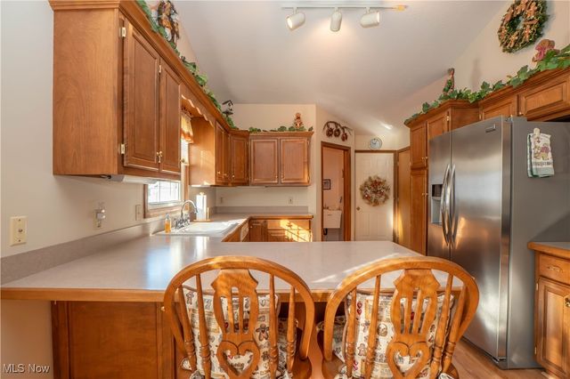 789 Meadow View Drive NW, Canal Fulton, OH 44614