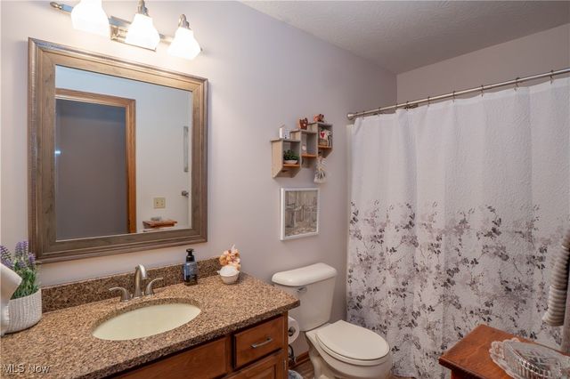 789 Meadow View Drive NW, Canal Fulton, OH 44614