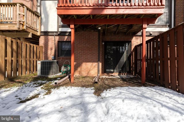 38 TUDOR CT, Lutherville Timonium, MD 21093