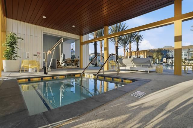 6000 Luminary Drive 2-305, Chula Vista, CA 91913