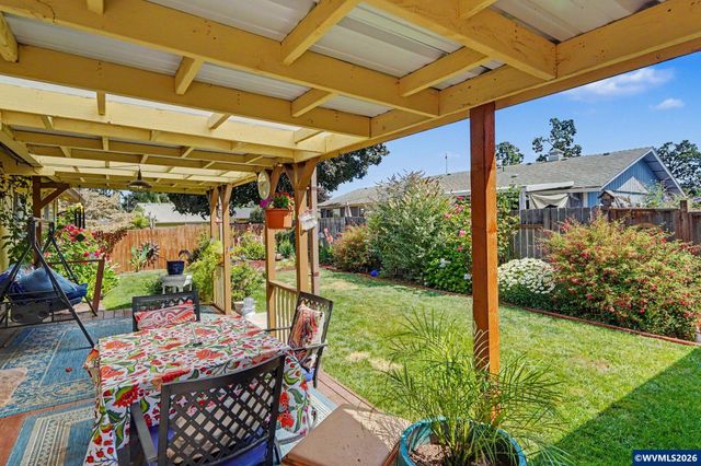 568 49th Av SE, Salem, OR 97317