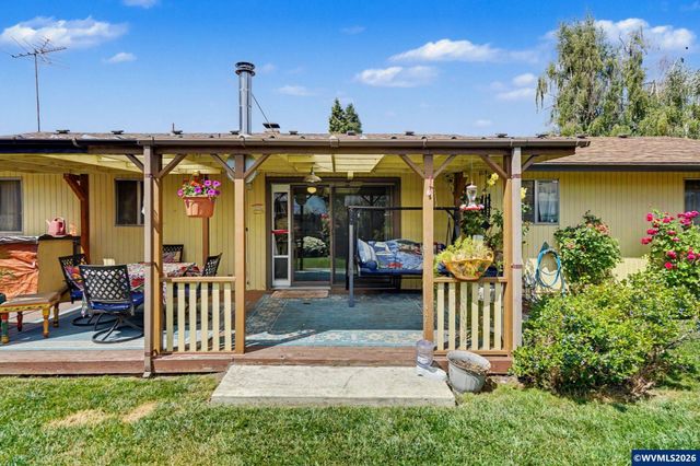568 49th Av SE, Salem, OR 97317