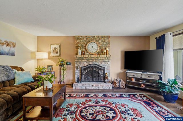 568 49th Av SE, Salem, OR 97317