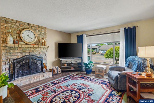 568 49th Av SE, Salem, OR 97317