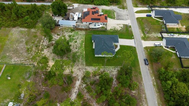 814 Clayton AVE, Lehigh Acres, FL 33972