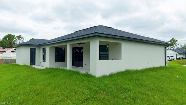 814 Clayton AVE, Lehigh Acres, FL 33972
