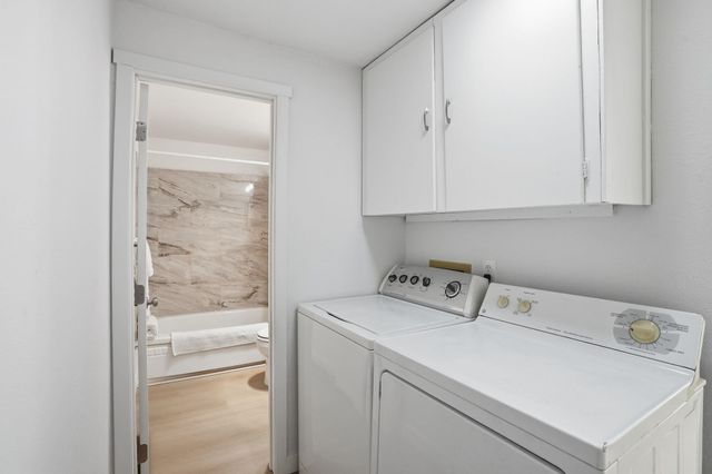 3015 E Center Rd, Mead, WA 99021