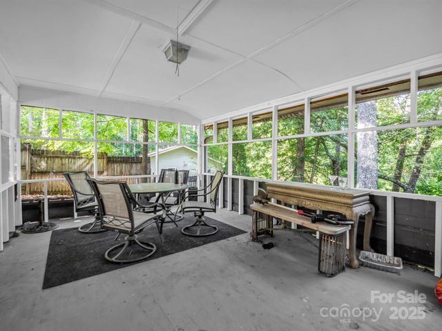62 Kinard Lane, Penrose, NC 28766