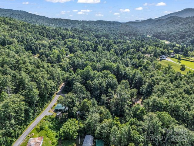 62 Kinard Lane, Penrose, NC 28766