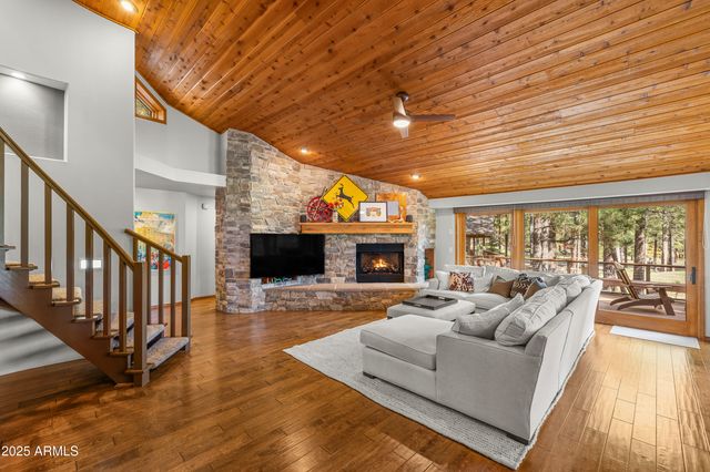 3068 GRIFFITHS SPRING --, Flagstaff, AZ 86005