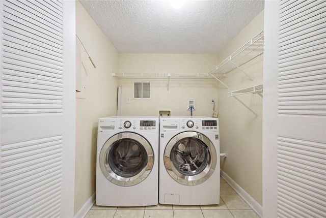 2690 CORAL LANDINGS BOULEVARD 133, Palm Harbor, FL 34684