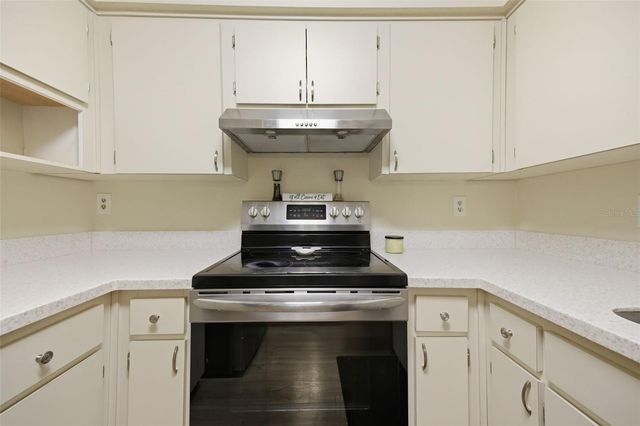 2690 CORAL LANDINGS BOULEVARD 133, Palm Harbor, FL 34684