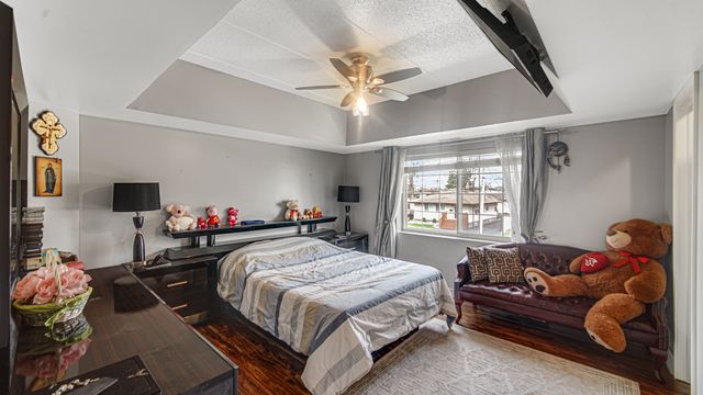 18216 Lange Street 2E, Lansing, IL 60438