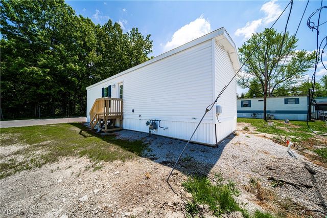 8323 Eagle Road 42, Kirtland, OH 44094