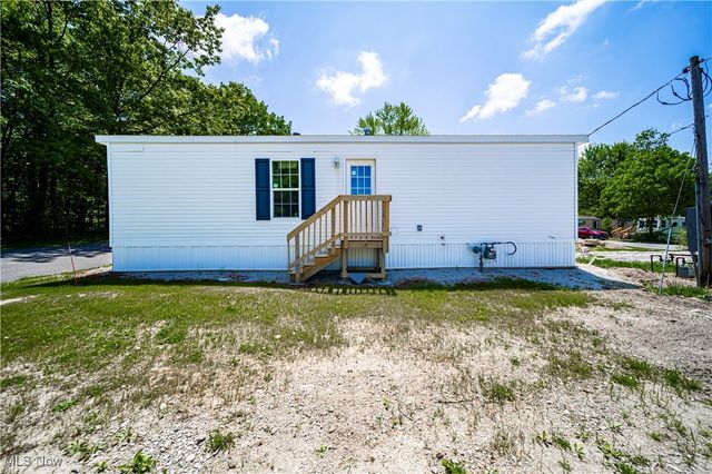 8323 Eagle Road 42, Kirtland, OH 44094