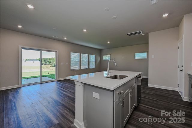 5031 Poplin Valley, Cherryville, NC 28021