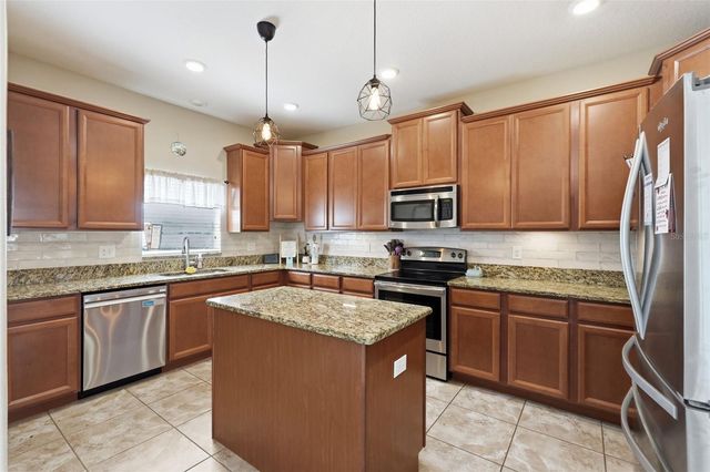 2443 DOVESONG TRACE DRIVE, Ruskin, FL 33570