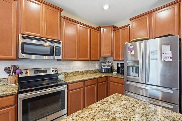 2443 DOVESONG TRACE DRIVE, Ruskin, FL 33570